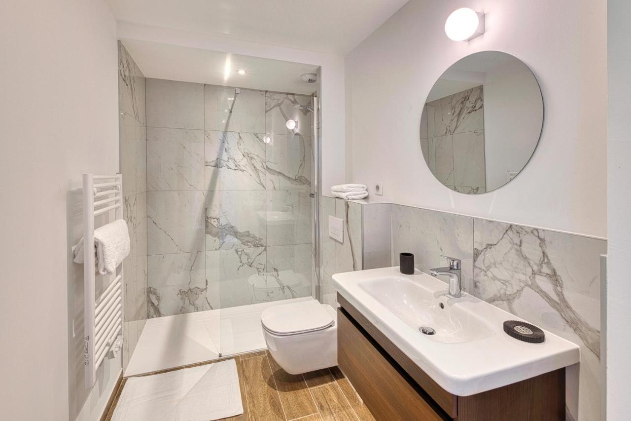 South-Of-France T2 Neuf Haut De Gamme, Climatise, Parking Gratuit, 2Eme Ligne Balcon การ์นง-ปลาจ ภายนอก รูปภาพ