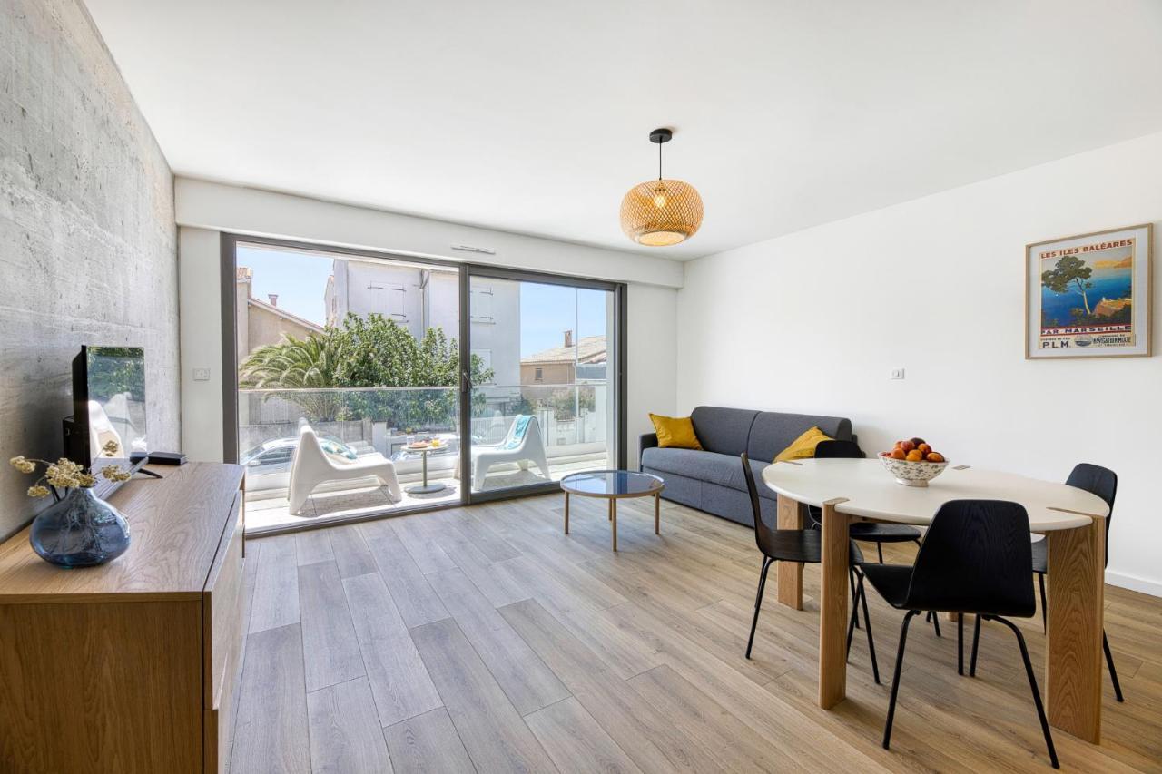 South-Of-France T2 Neuf Haut De Gamme, Climatise, Parking Gratuit, 2Eme Ligne Balcon การ์นง-ปลาจ ภายนอก รูปภาพ